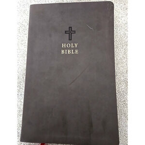 NKJV Holy Bible, Nelson Ultra Thinline Edition Leather Soft, Taupe Contemporary